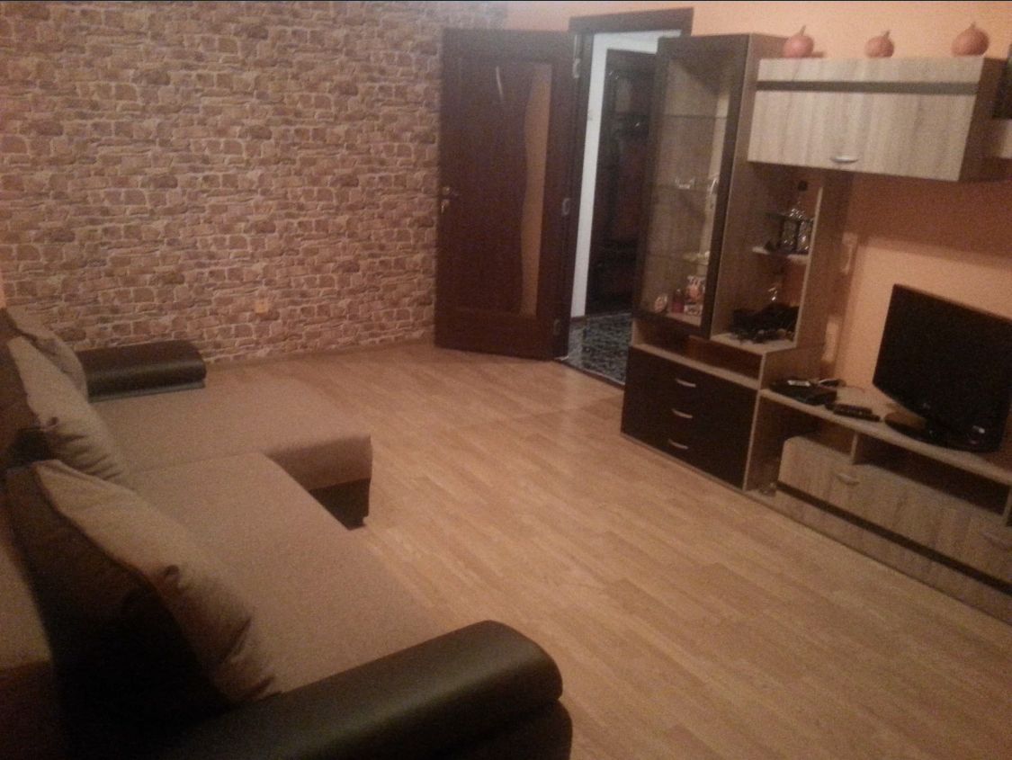 Apartament cu 2 camere decomandate Mv2 strada Mozart renovat, mobilat. - Poză 2