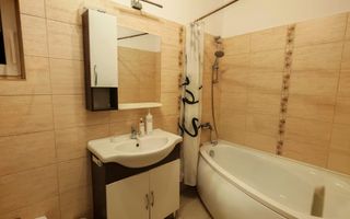 Apartament in casa, 4 camere, Rasnov, Brasov - Poză 10