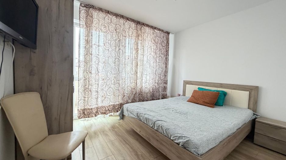 Apartament cu 2 camere, decomandat, Str. Liviu Ciulei - Poză 4