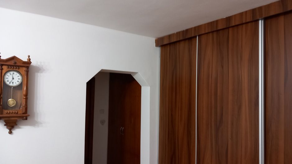 ageuropa.ro vinde ap 2 cam 46mp RENOVAT la PARTER în Micro 14. - Poză 4