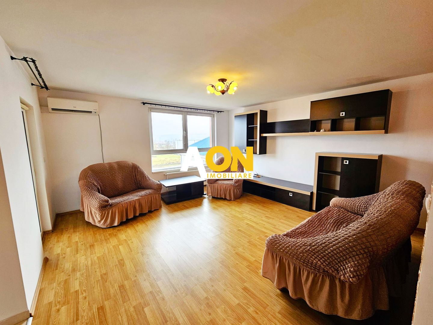 Apartament 3 camere, 75 mp utili + garaj 22 mp. cartier Orhideea - Poză 1