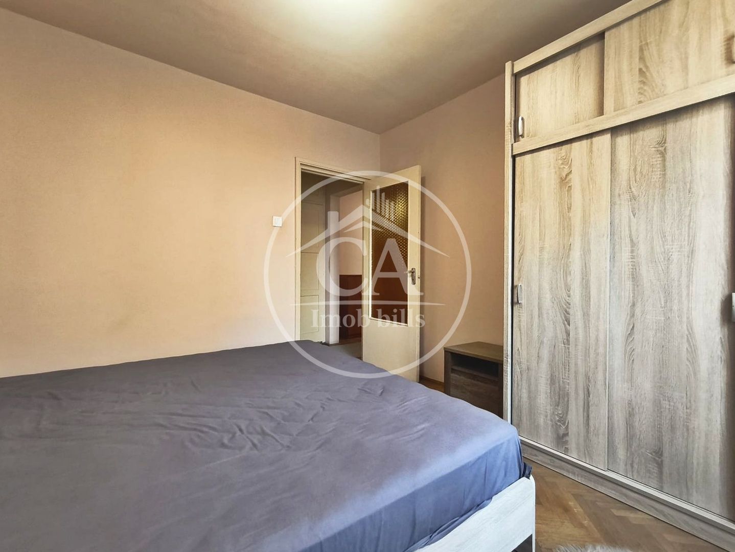 Apartament de vanzare cu 3 camere  in zona Centrala, Oradea - Poză 5