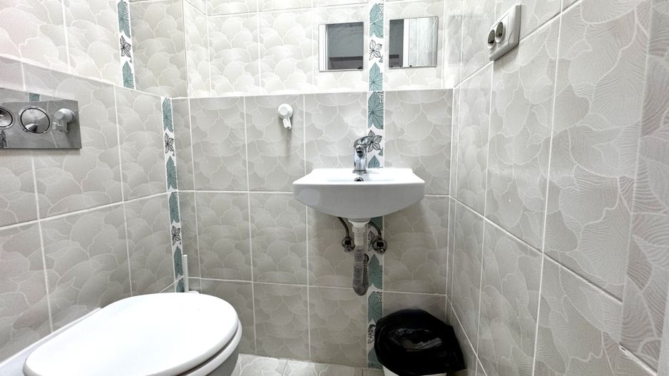 Apartament 4 camere, spațios, in zona Centralǎ- Piața Mǎrǎști - Poză 12