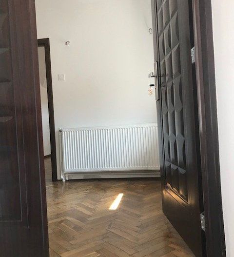 Capitale Dorobanti/ Deosebit in vila/Apartament trei camere - Poză 7