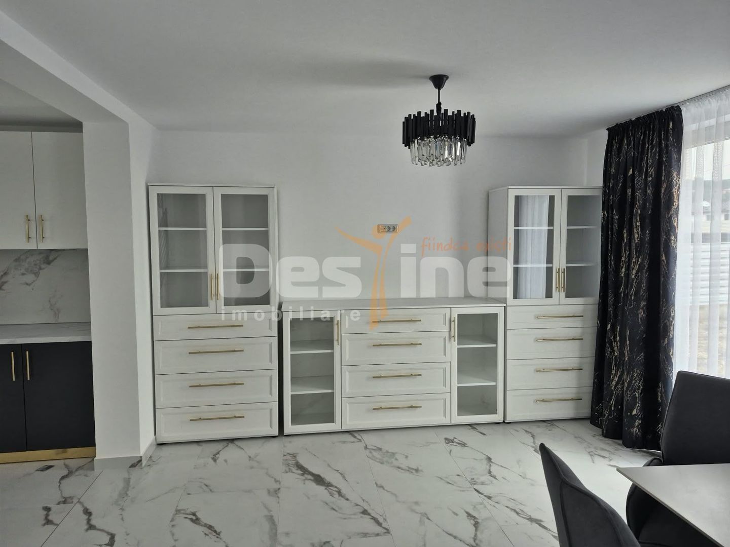 Apartament cu doua camere in bloc nou zona Pietricica. - Poză 15