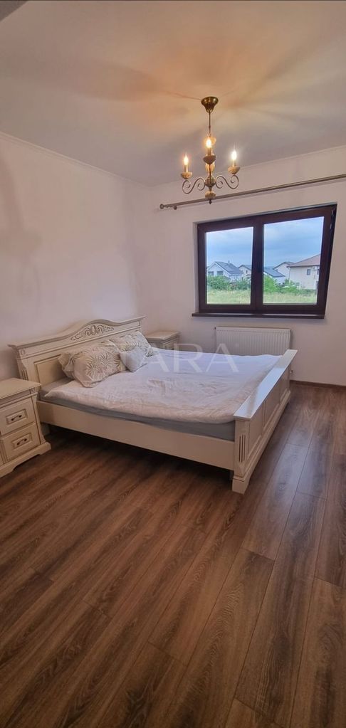 Apartament modern cu 2 camere, ansamblul Luminia, cartier Europa. - Poză 4