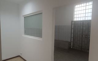 Spațiu Cafenea, Salon Cos., Cab.Stomat. !Vis a vis de Catedrala Neamul - Poză 9