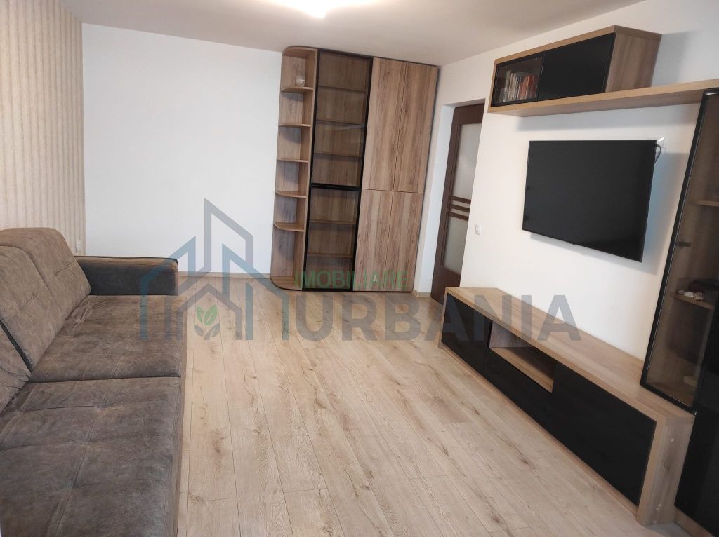 Apartament de închiriat, 3 camere, 78 mp, Valea Adâncă - Poză 2
