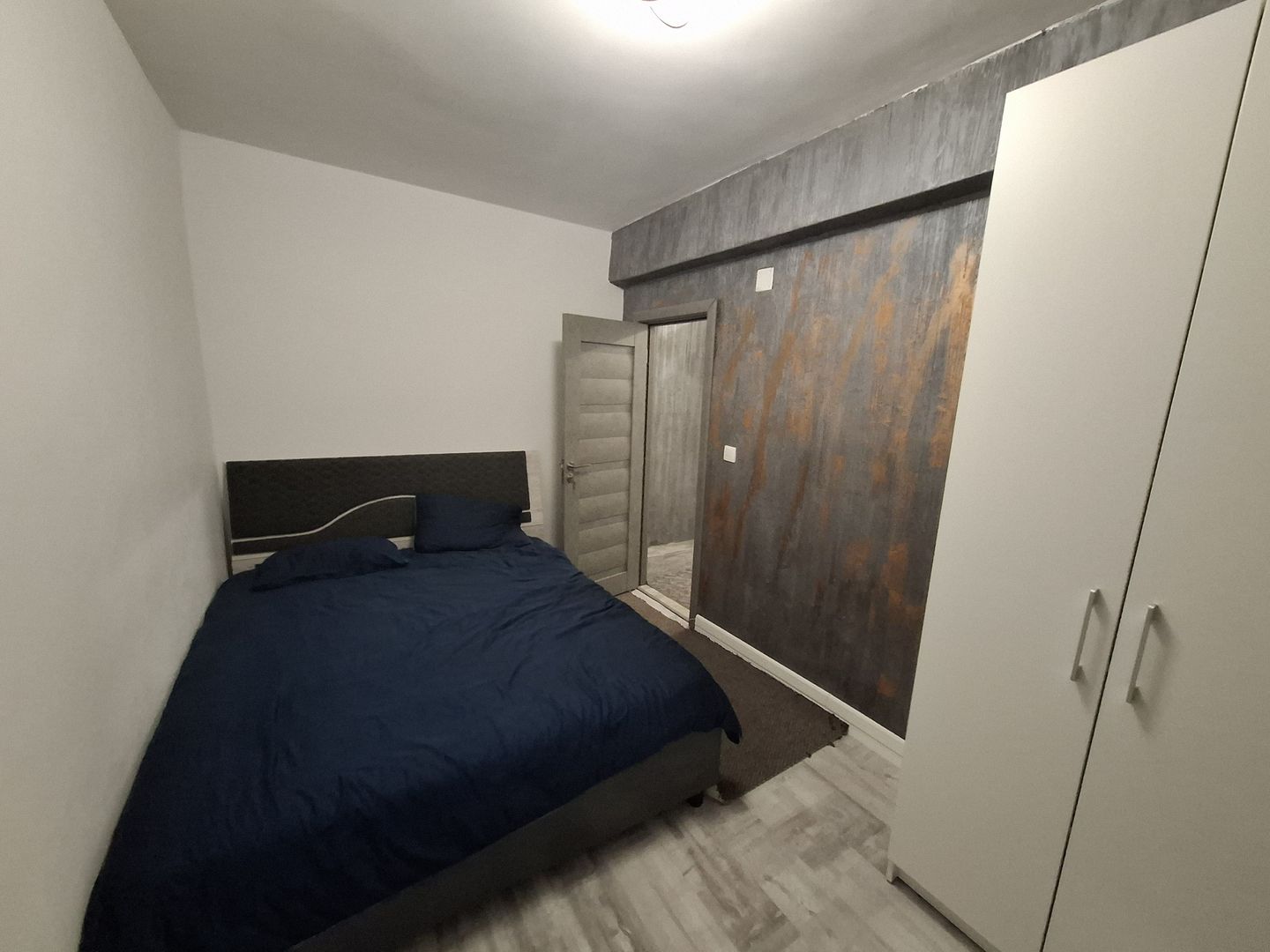 Garsoniera de vanzare Bacău, lângă Casa de Cultură - Poză 1