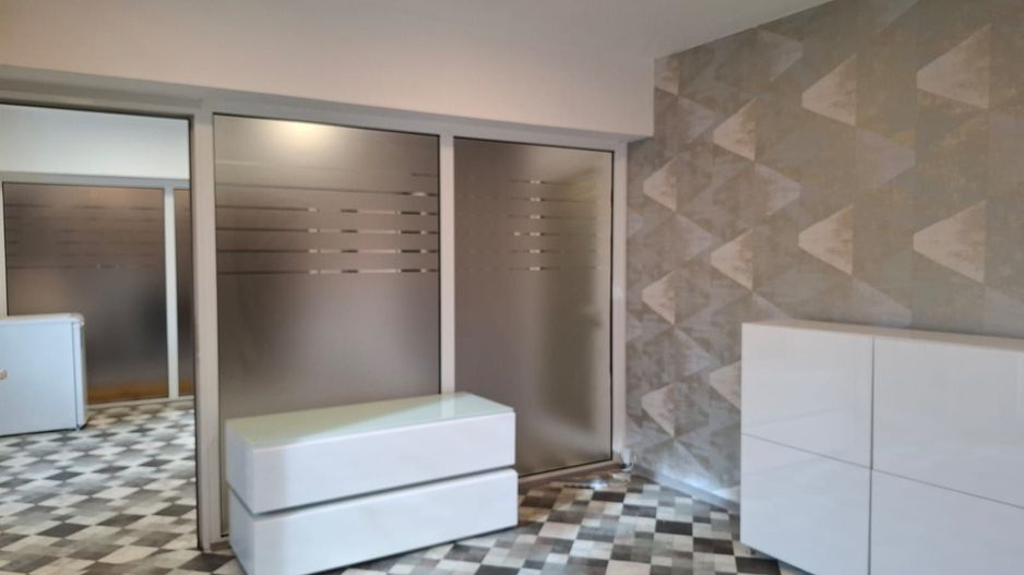 URGENT!,  IMOBIL BIROURI, STRADAL, RANDAMENT MINIM 8%/an, NEGOCIABIL - Poză 5