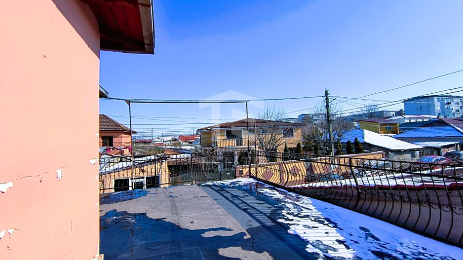 Medgidia | Casa P+1 | 5 camere spațioase, balcon, terasă și garaj - Poză 16