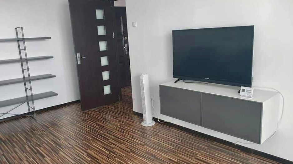 Inchiriere Apartament 3 camere Ultracentral - Poză 2