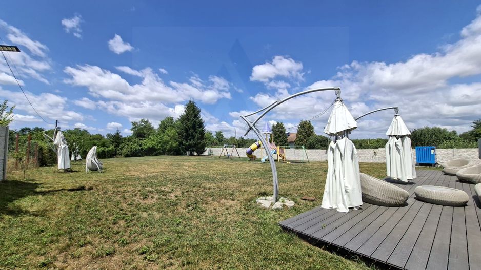Pensiune 600 mp an 2023 si casa 130 mp teren 4600 mp zona V. Avrigului - Poză 11