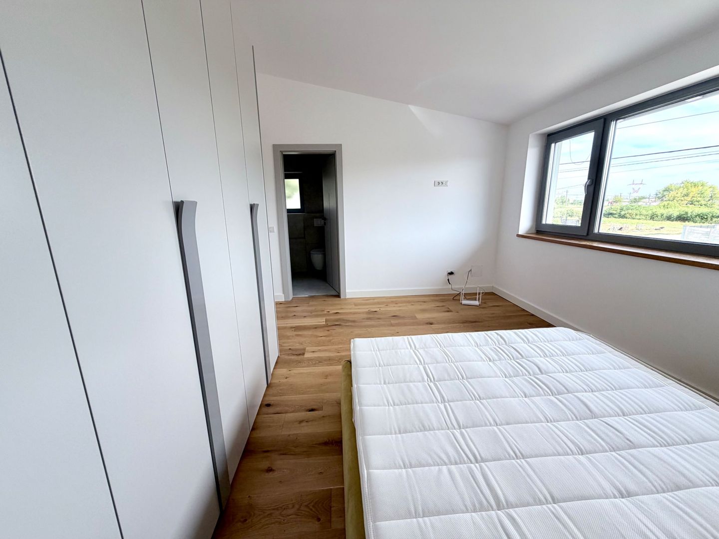 DUPLEX MOBILAT SI UTILAT - Poză 18