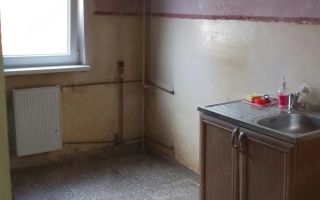 Apartament cu 2 camere etaj intermediar zona Lugojului - Poză 3