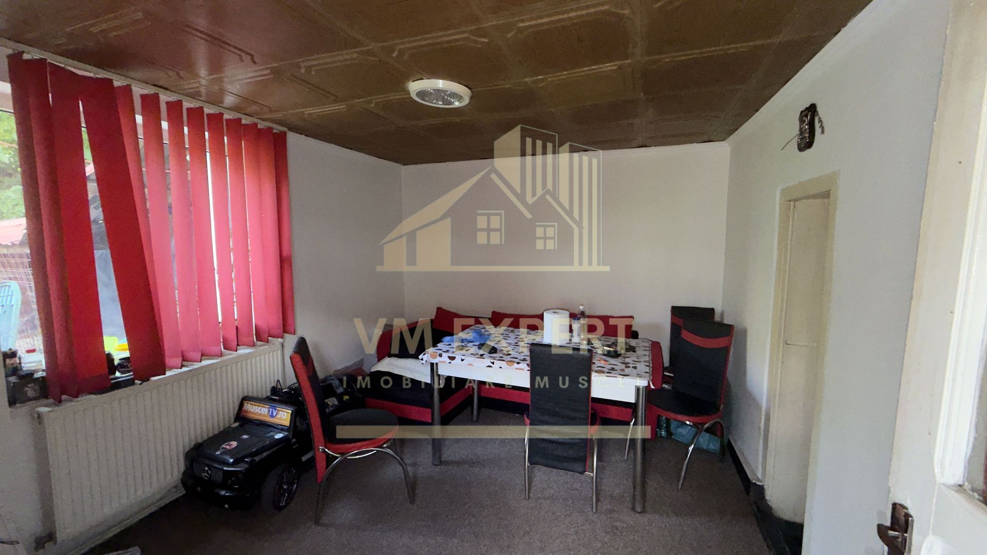 CASĂ 4 CAMERE TEREN 233 MP CENTRU CAMPULUNG - Poză 8
