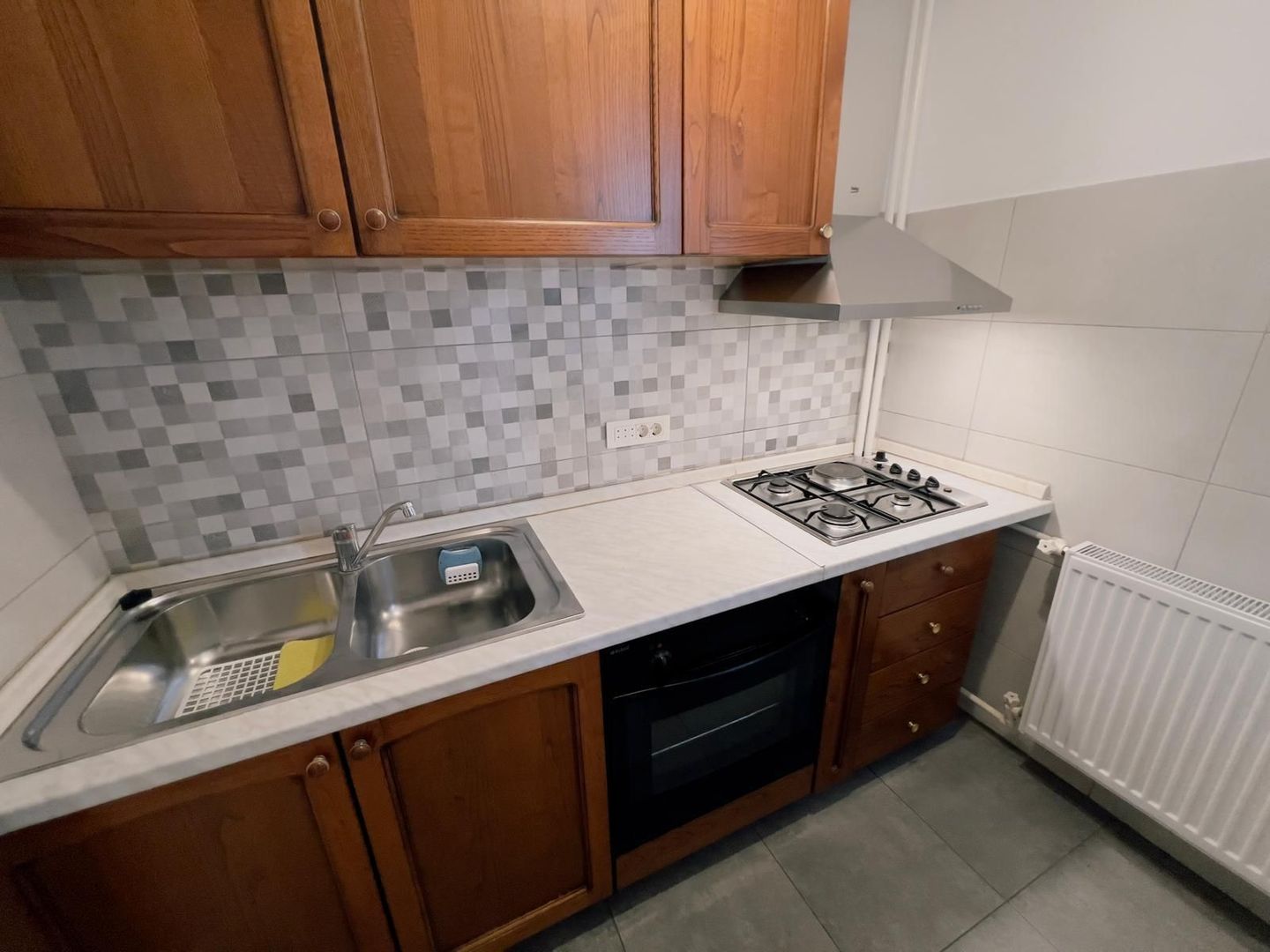 GARSONIERA LUJERULUI, BUCATARIE INCHISA, PET-FRIENDLY, METROU 3 MINUTE - Poză 8