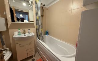 Apartament 2 camere decomandat, ultracentral - Poză 5