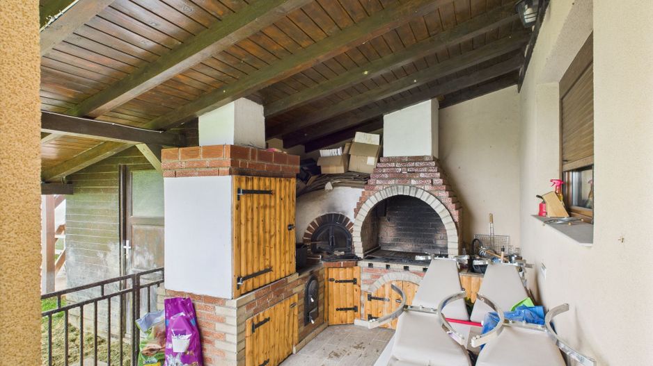 Casă individuală elegantă în Moșnița Nouă - Poză 30