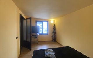 Vanzare casă la poalele Bucegilor!Potential pt. locuinta sau pensiune - Poză 6