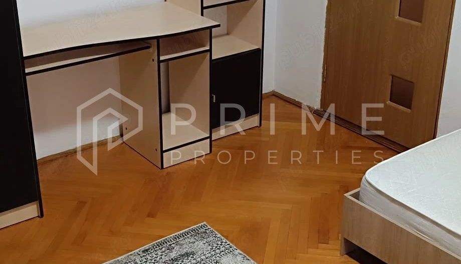 Apartament decomandat cu 3 camere de închiriat – Zona Cornișa (lângă U - Poză 2