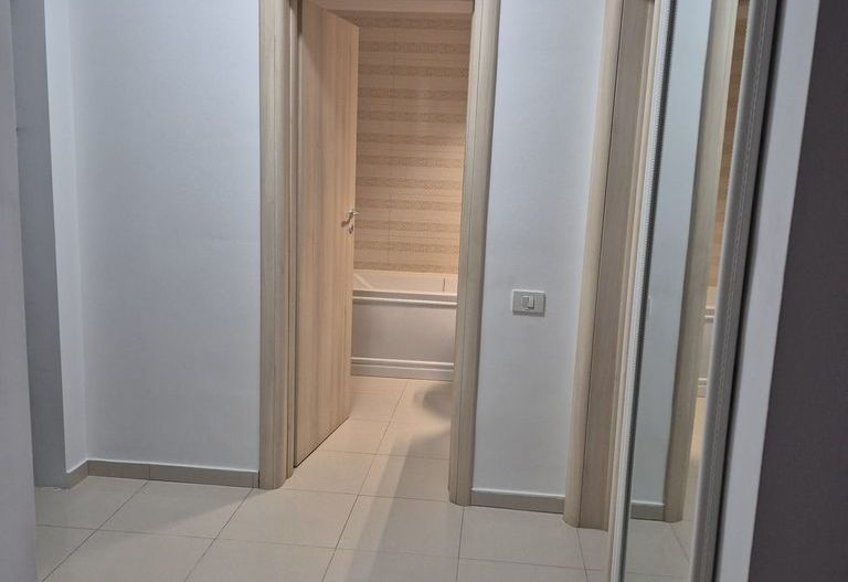Apartament cu 2 camere si loc de parcare inclus - Poză 6
