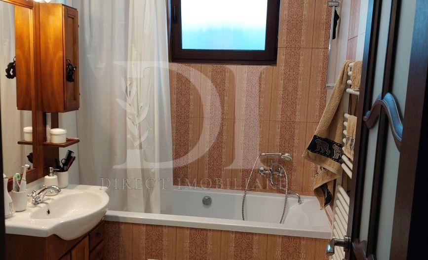Apartament cu 2 camere decomandate-zona Poligon Floresti - Poză 4
