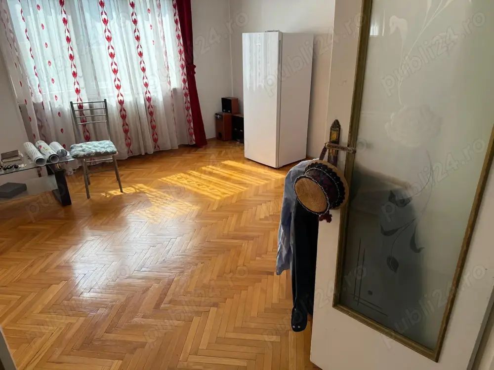 Vand casa ultracentrala - Poză 9