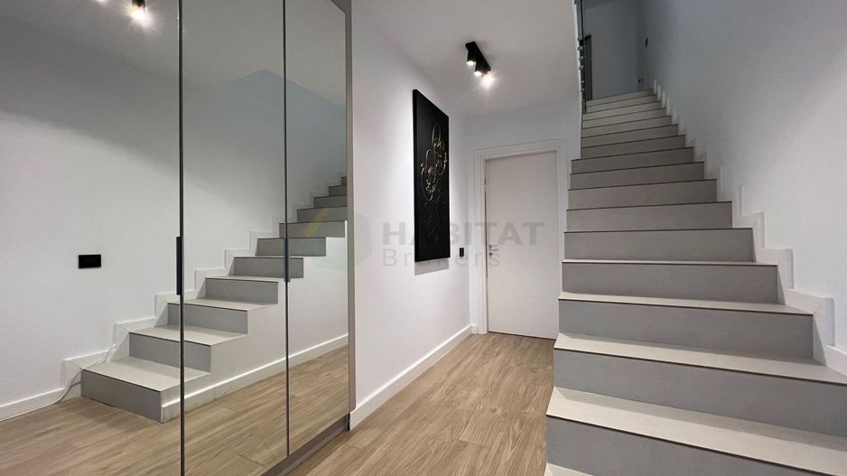 The Class Villas 1 – Vilă modernă de închiriat în Tunari - Poză 6