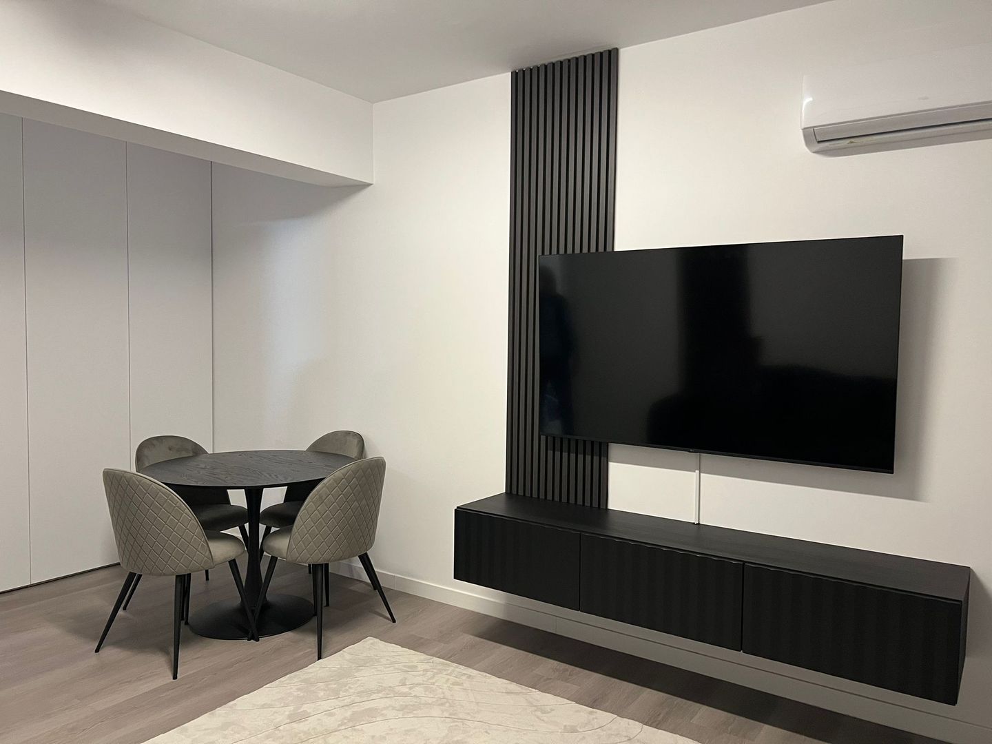 AP. 2 CAMERE CARTIERUL SOLAR, PRIMA INCHIRIERE, LOC PARCARE, BLOC NOU - Poză 3