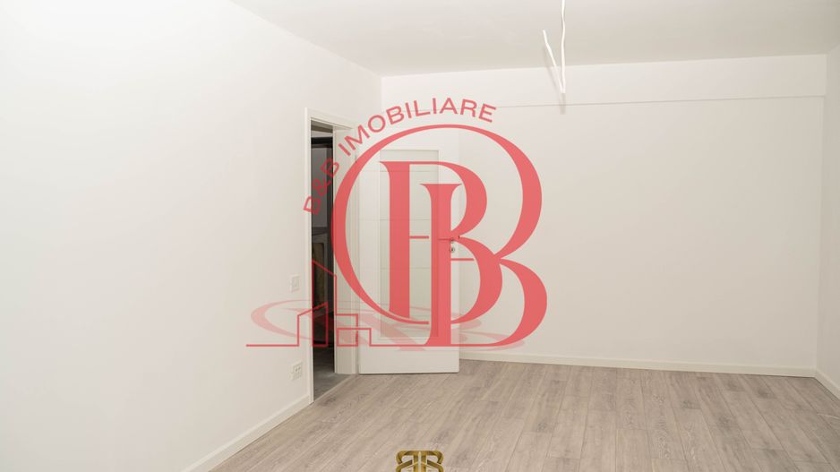 3 camere 2 bai pompa caldura panouri solare - Poză 8