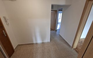 Aradului, 3 camere decomandat, 2 bai - Poză 8