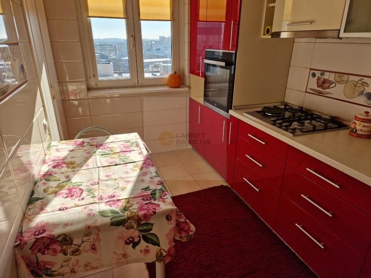 Piata Victoriei | 3 camere | Decomandat | Vedere Panoramica - Poză 1