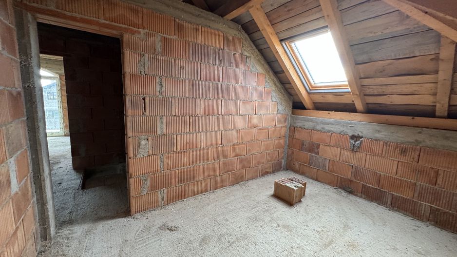 Casa Individuala Becicherecu Mic,P+M,5 Camere,3 Bai,Garaj,Teren Generos - Poză 14