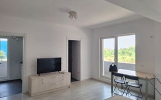 De inchiriat Studio – TOTUL NOU! Mobilat, utilat, garaj inclus – Rotar Park - Poză 1