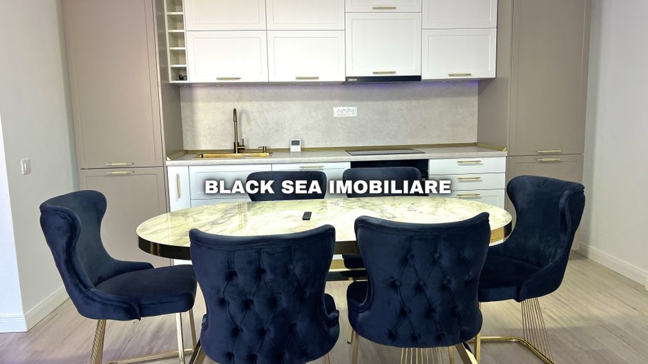 Apartament 3 camere de vanzare - Frontal Mare - Ocazie - Poză 23