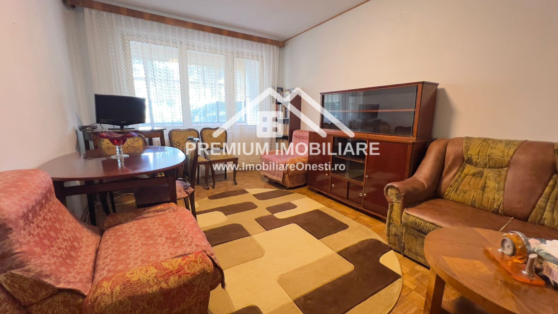 Apartament  2 camere - Decomandat - Zona de sus - Poză 3