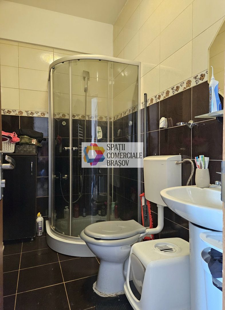 Apartament cu trei camere - mansarda, zona Garii 56 mp - Poză 3