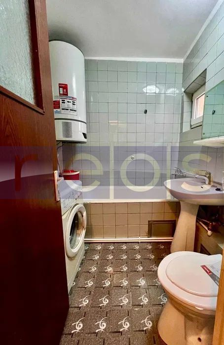 DE VANZARE 2 CAMERE BANU MANTA – APROAPE DE PIATA VICTORIEI - Poză 6