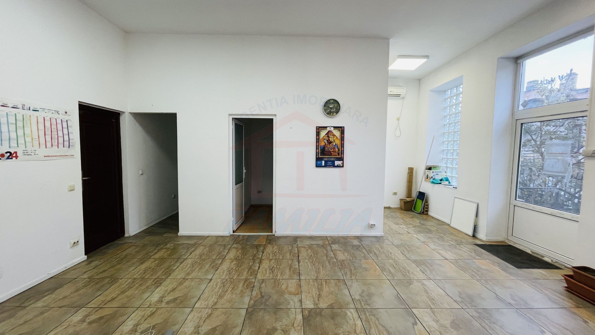 Spatiu de inchiriat in Galati, Zona Centrala, pentru Cabinete Medicale - Poză 2