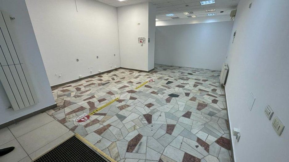 PROPRIETAR vand spatiu comercial pe Stefan Cel Mare - Poză 3