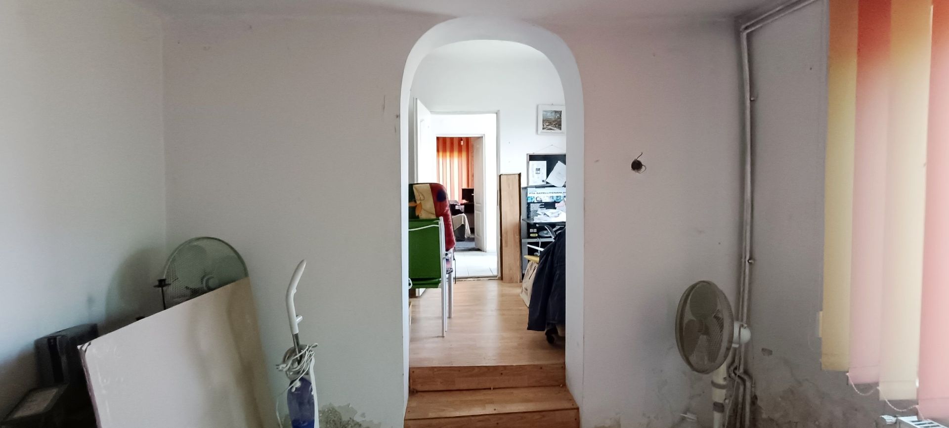 Casa si teren de 916mp in Sacele,cu front la B-dul Brasovului - Poză 6