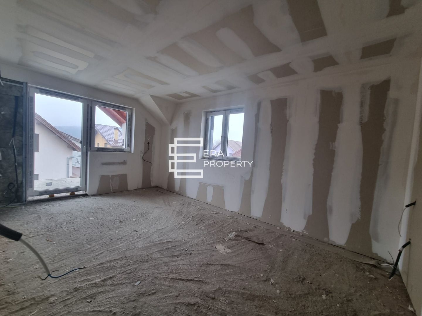 Duplex  5 camere -185 mp utili- pivnita - Selimbar - Poză 5