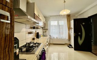 Casă tip Cvadruplex în Cartierul Zăvoi - Poză 10