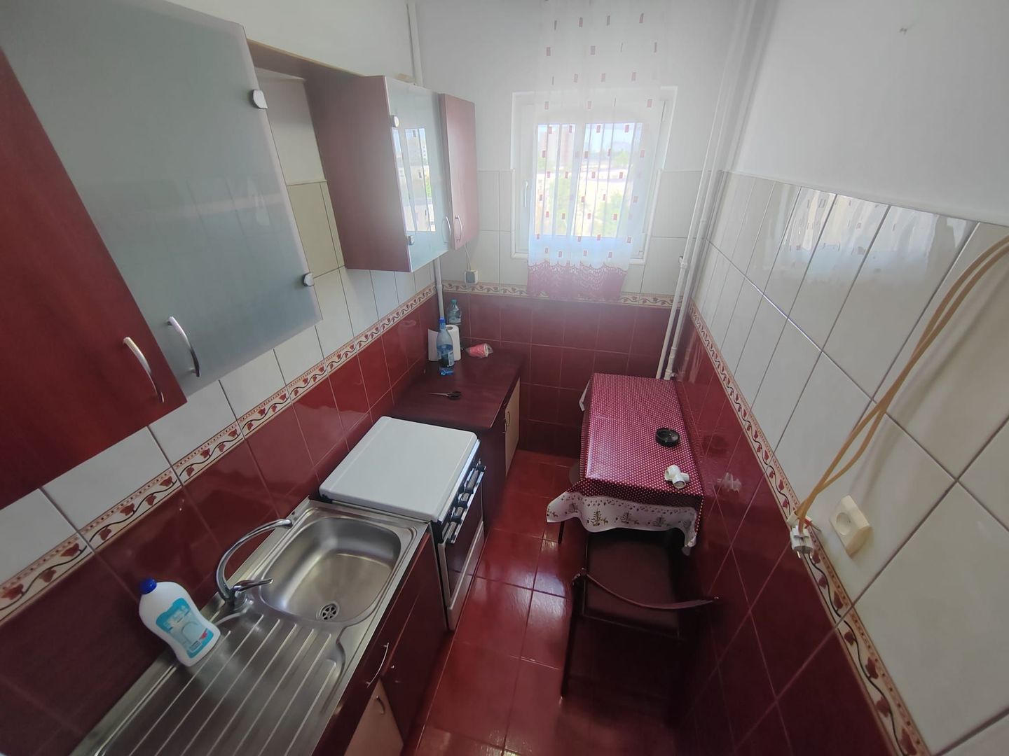 Metrou 1 Decembrie , PARCARE - Poză 9