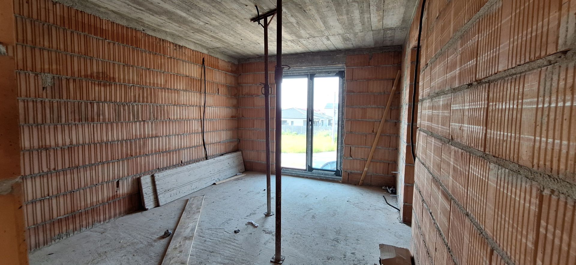 Locuinta individuala la cheie -teren de 661mp - Poză 38