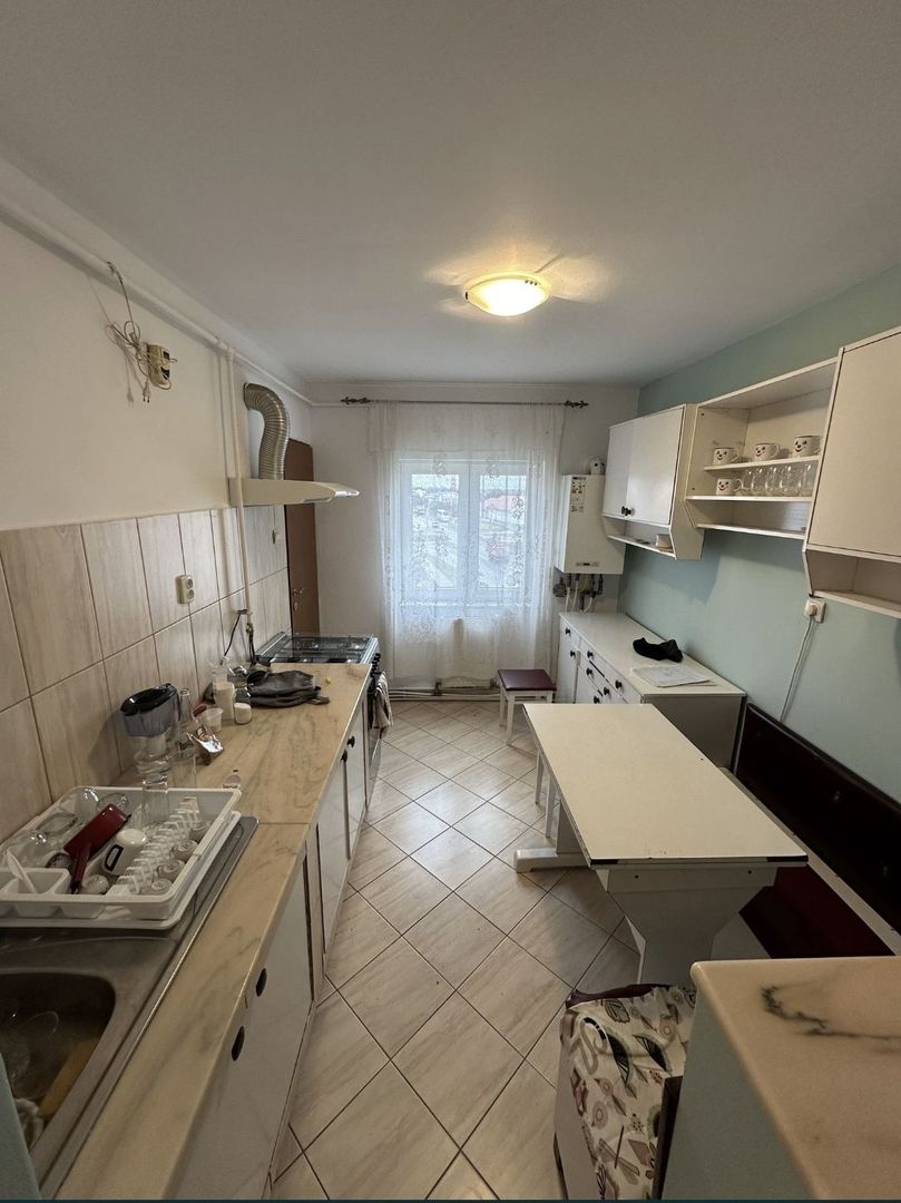 Agentia Europa vinde apartament cu 3 camere - Poză 6