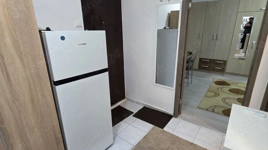 Garsonieră decomandată, parter înalt, mobilată complet, zonă liniștită Vitan - Poză 7