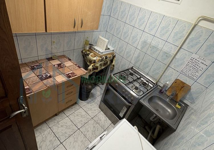 Inchiriez camera cu baia privata dar bucataria comun iasi centru P.F. - Poză 4