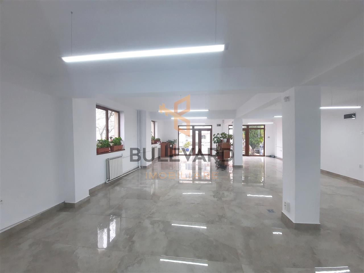 Spatiu 130 mp + 3 locuri de parcare in zona Sigma! - Poză 5